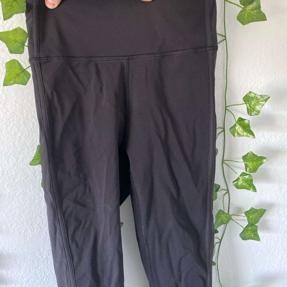COPY - Black lululemon leggings!!